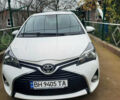 Белый Тойота Ярис, объемом двигателя 1.33 л и пробегом 61 тыс. км за 12000 $, фото 1 на Automoto.ua