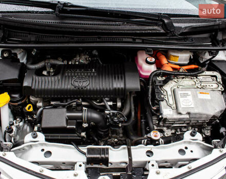 Белый Тойота Ярис, объемом двигателя 1.5 л и пробегом 112 тыс. км за 14900 $, фото 56 на Automoto.ua