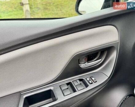 Белый Тойота Ярис, объемом двигателя 1.5 л и пробегом 52 тыс. км за 15400 $, фото 21 на Automoto.ua