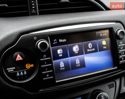 Белый Тойота Ярис, объемом двигателя 1.5 л и пробегом 112 тыс. км за 14900 $, фото 53 на Automoto.ua