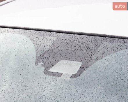 Белый Тойота Ярис, объемом двигателя 1.5 л и пробегом 112 тыс. км за 14900 $, фото 60 на Automoto.ua