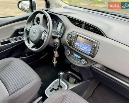 Белый Тойота Ярис, объемом двигателя 1.5 л и пробегом 52 тыс. км за 15400 $, фото 33 на Automoto.ua