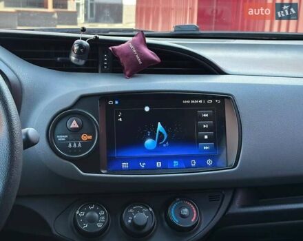 Білий Тойота Яріс, об'ємом двигуна 1 л та пробігом 59 тис. км за 9850 $, фото 18 на Automoto.ua