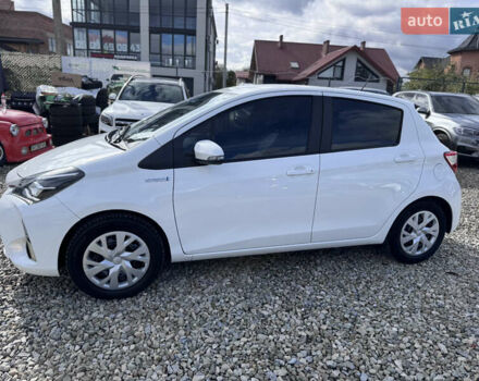 Белый Тойота Ярис, объемом двигателя 1.5 л и пробегом 165 тыс. км за 14990 $, фото 5 на Automoto.ua