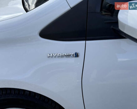Белый Тойота Ярис, объемом двигателя 1.5 л и пробегом 165 тыс. км за 14990 $, фото 6 на Automoto.ua