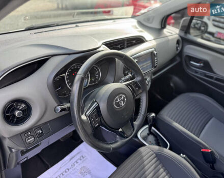 Белый Тойота Ярис, объемом двигателя 1.5 л и пробегом 165 тыс. км за 14990 $, фото 32 на Automoto.ua