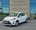 Білий Тойота Яріс, об'ємом двигуна 1 л та пробігом 72 тис. км за 9950 $, фото 1 на Automoto.ua