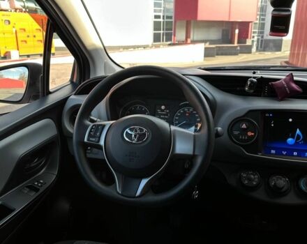 Білий Тойота Яріс, об'ємом двигуна 1 л та пробігом 59 тис. км за 9850 $, фото 15 на Automoto.ua