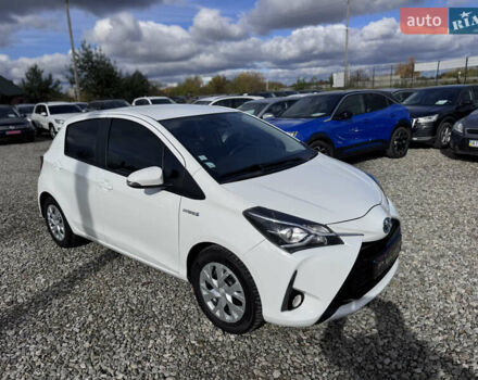 Белый Тойота Ярис, объемом двигателя 1.5 л и пробегом 165 тыс. км за 14990 $, фото 23 на Automoto.ua