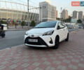 Білий Тойота Яріс, об'ємом двигуна 1 л та пробігом 60 тис. км за 10600 $, фото 1 на Automoto.ua