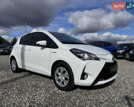 Белый Тойота Ярис, объемом двигателя 1.5 л и пробегом 165 тыс. км за 14990 $, фото 22 на Automoto.ua