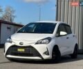 Білий Тойота Яріс, об'ємом двигуна 1 л та пробігом 59 тис. км за 9850 $, фото 1 на Automoto.ua