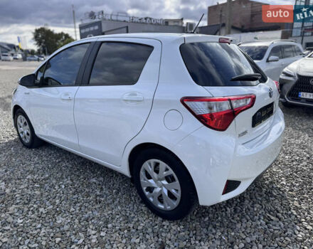 Белый Тойота Ярис, объемом двигателя 1.5 л и пробегом 165 тыс. км за 14990 $, фото 8 на Automoto.ua