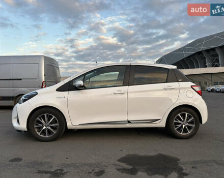 Белый Тойота Ярис, объемом двигателя 1.5 л и пробегом 122 тыс. км за 16500 $, фото 8 на Automoto.ua