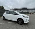 Білий Тойота Яріс, об'ємом двигуна 1.5 л та пробігом 130 тис. км за 16900 $, фото 1 на Automoto.ua