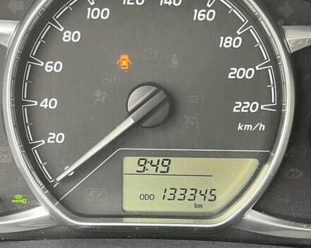 Білий Тойота Яріс, об'ємом двигуна 1.5 л та пробігом 130 тис. км за 16900 $, фото 8 на Automoto.ua