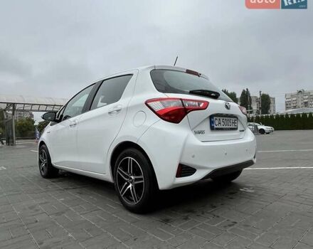 Білий Тойота Яріс, об'ємом двигуна 1.5 л та пробігом 130 тис. км за 16900 $, фото 14 на Automoto.ua