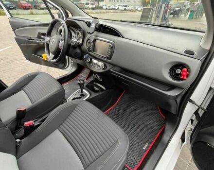 Белый Тойота Ярис, объемом двигателя 1.5 л и пробегом 130 тыс. км за 16900 $, фото 9 на Automoto.ua