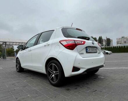 Белый Тойота Ярис, объемом двигателя 1.5 л и пробегом 130 тыс. км за 16900 $, фото 5 на Automoto.ua