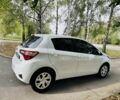 Белый Тойота Ярис, объемом двигателя 1.5 л и пробегом 23 тыс. км за 14700 $, фото 5 на Automoto.ua