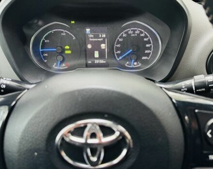 Белый Тойота Ярис, объемом двигателя 1.5 л и пробегом 23 тыс. км за 14700 $, фото 7 на Automoto.ua