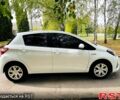 Тойота Яріс 2020 у Лохвице на Automoto.ua Білий Тойота Яріс, об'ємом двигуна 1.5 л та пробігом 23 тис. км за 16500 $, фото 2 на Automoto.ua