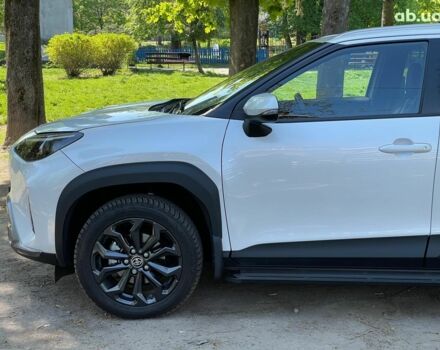 Білий Тойота Яріс, об'ємом двигуна 1.5 л та пробігом 31 тис. км за 26490 $, фото 15 на Automoto.ua
