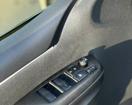 Білий Тойота Яріс, об'ємом двигуна 1.49 л та пробігом 39 тис. км за 17999 $, фото 10 на Automoto.ua