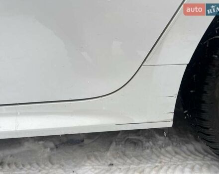 Белый Тойота Ярис, объемом двигателя 1.49 л и пробегом 50 тыс. км за 17000 $, фото 10 на Automoto.ua