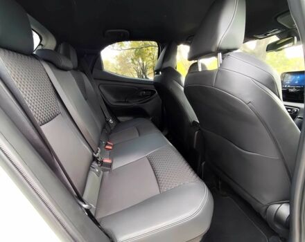 Белый Тойота Ярис, объемом двигателя 1.5 л и пробегом 26 тыс. км за 5000 $, фото 11 на Automoto.ua