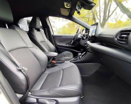 Белый Тойота Ярис, объемом двигателя 1.5 л и пробегом 26 тыс. км за 5000 $, фото 9 на Automoto.ua