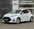 Білий Тойота Яріс, об'ємом двигуна 1.5 л та пробігом 14 тис. км за 19676 $, фото 1 на Automoto.ua