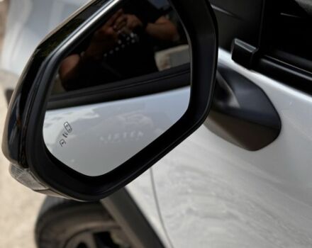 Тойота Яріс 2024 у Полтаві на Automoto.ua Білий Тойота Яріс, об'ємом двигуна 1.5 л та пробігом 8 тис. км за 33850 $, фото 7 на Automoto.ua