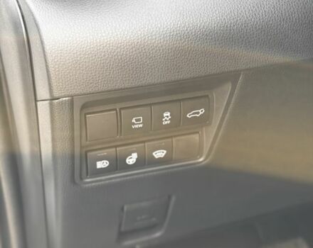 Тойота Яріс 2024 у Полтаві на Automoto.ua Білий Тойота Яріс, об'ємом двигуна 1.5 л та пробігом 8 тис. км за 33850 $, фото 6 на Automoto.ua