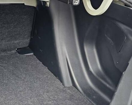 Тойота Яріс 2017 у Кропивницькому (Кіровограді) на Automoto.ua Білий Тойота Яріс, об'ємом двигуна 1.5 л та пробігом 140 тис. км за 11800 $, фото 21 на Automoto.ua