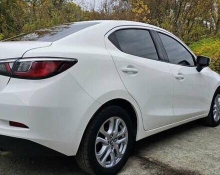 Тойота Яріс 2017 у Кропивницькому (Кіровограді) на Automoto.ua Білий Тойота Яріс, об'ємом двигуна 1.5 л та пробігом 140 тис. км за 11800 $, фото 7 на Automoto.ua