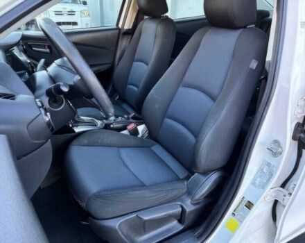 Белый Тойота Ярис, объемом двигателя 1.5 л и пробегом 48 тыс. км за 2500 $, фото 9 на Automoto.ua