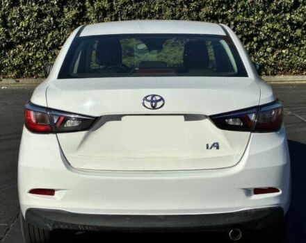 Белый Тойота Ярис, объемом двигателя 1.5 л и пробегом 48 тыс. км за 2500 $, фото 6 на Automoto.ua