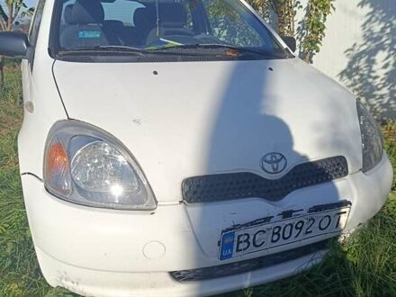 Тойота Ярис 2001 в Владимир-Волынский на Automoto.ua Белый Тойота Ярис, объемом двигателя 1.3 л и пробегом 300 тыс. км за 2800 $, фото 1 на Automoto.ua