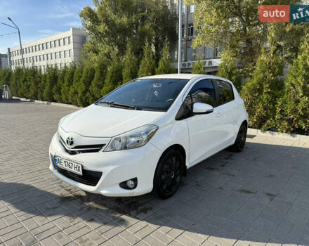 Тойота Ярис 2012 в Днепре (Днепропетровске) на Automoto.ua Белый Тойота Ярис, объемом двигателя 1.33 л и пробегом 142 тыс. км за 9300 $, фото 1 на Automoto.ua