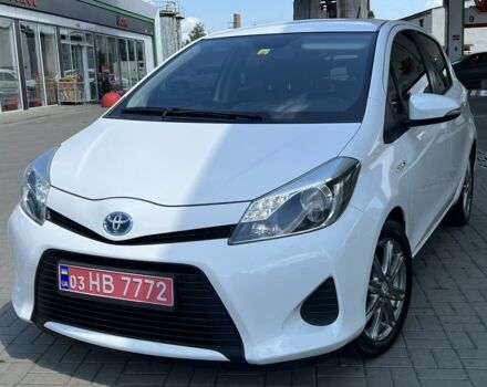 Белый Тойота Ярис, объемом двигателя 1.5 л и пробегом 155 тыс. км за 11700 $, фото 1 на Automoto.ua