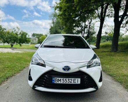 Белый Тойота Ярис, объемом двигателя 1.5 л и пробегом 37 тыс. км за 14900 $, фото 1 на Automoto.ua