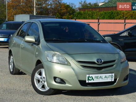 Тойота Яріс 2007 у Кропивницькому (Кіровограді) на Automoto.ua Бежевий Тойота Яріс, об'ємом двигуна 1.3 л та пробігом 146 тис. км за 5998 $, фото 1 на Automoto.ua