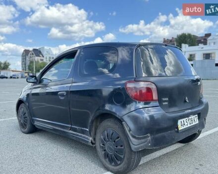 Чорний Тойота Яріс, об'ємом двигуна 1 л та пробігом 370 тис. км за 1550 $, фото 3 на Automoto.ua