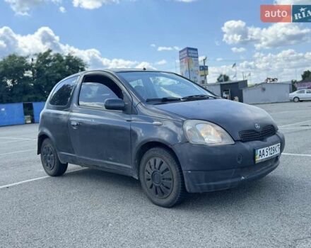 Чорний Тойота Яріс, об'ємом двигуна 1 л та пробігом 370 тис. км за 1550 $, фото 1 на Automoto.ua