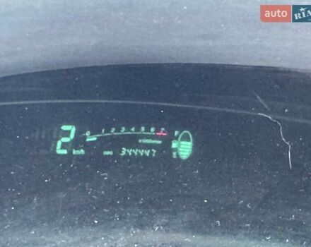 Чорний Тойота Яріс, об'ємом двигуна 1 л та пробігом 370 тис. км за 1550 $, фото 9 на Automoto.ua