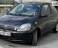 Черный Тойота Ярис, объемом двигателя 1 л и пробегом 231 тыс. км за 4300 $, фото 1 на Automoto.ua