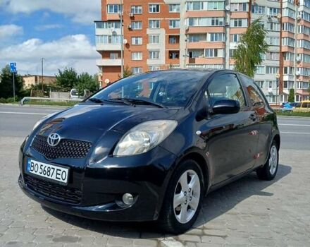 Черный Тойота Ярис, объемом двигателя 1.36 л и пробегом 244 тыс. км за 6900 $, фото 7 на Automoto.ua