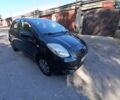 Чорний Тойота Яріс, об'ємом двигуна 1 л та пробігом 232 тис. км за 4800 $, фото 7 на Automoto.ua