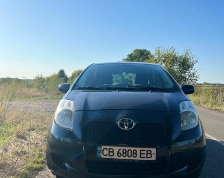Чорний Тойота Яріс, об'ємом двигуна 1 л та пробігом 214 тис. км за 3950 $, фото 7 на Automoto.ua